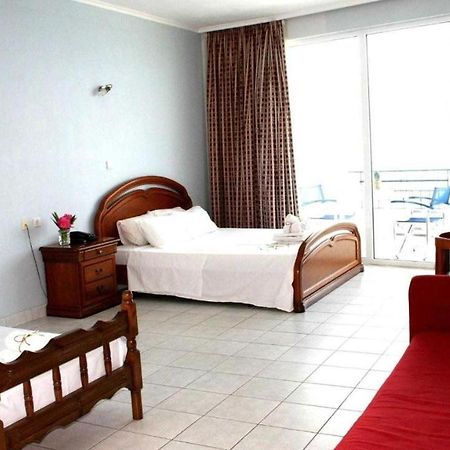 Hotel Revis Station Plataria Exterior foto
