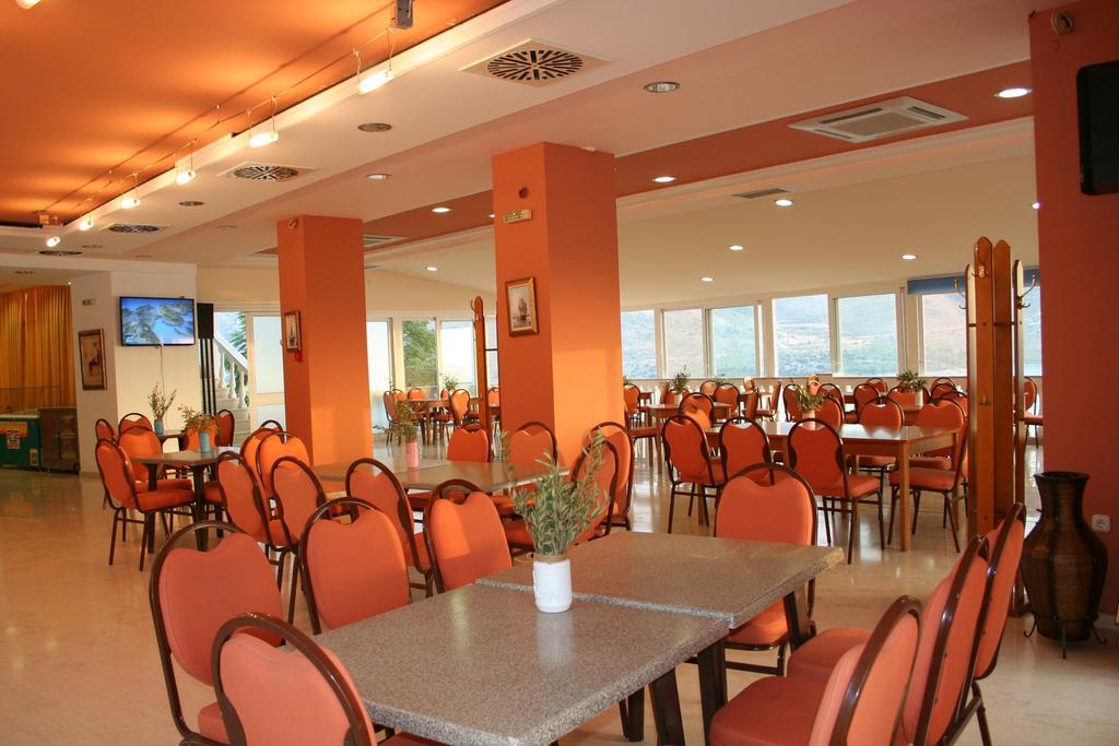 Hotel Revis Station Plataria Exterior foto