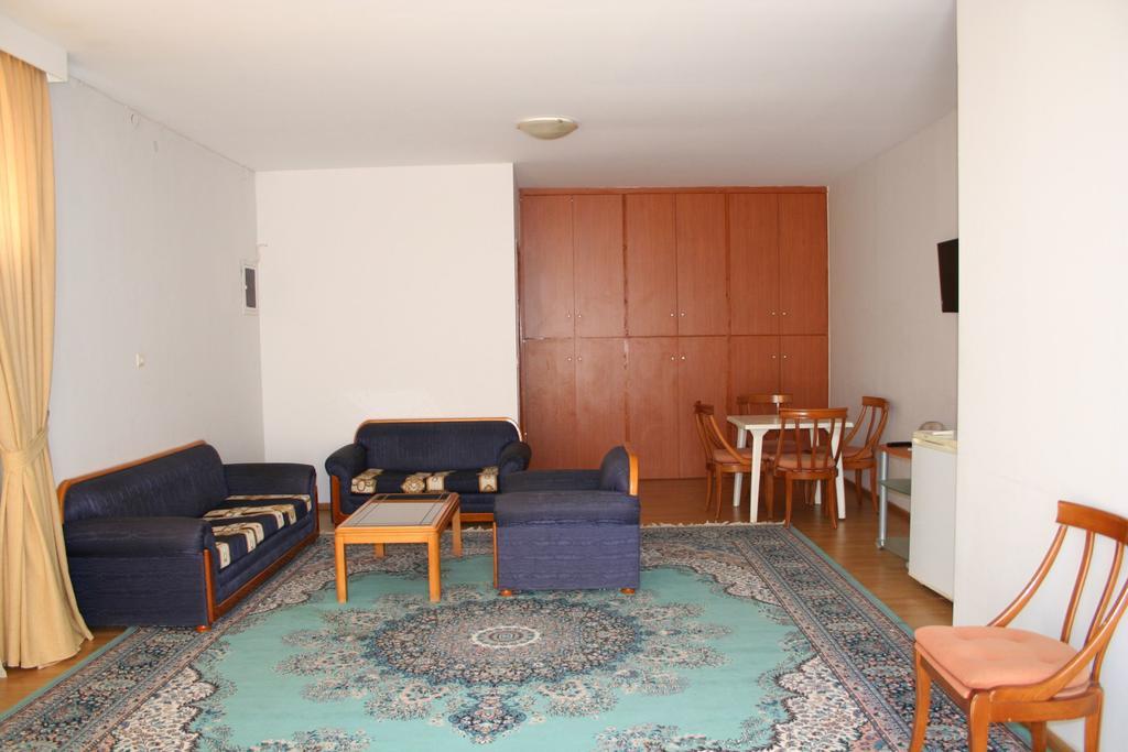 Hotel Revis Station Plataria Exterior foto
