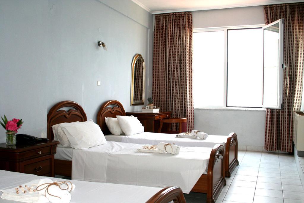 Hotel Revis Station Plataria Exterior foto