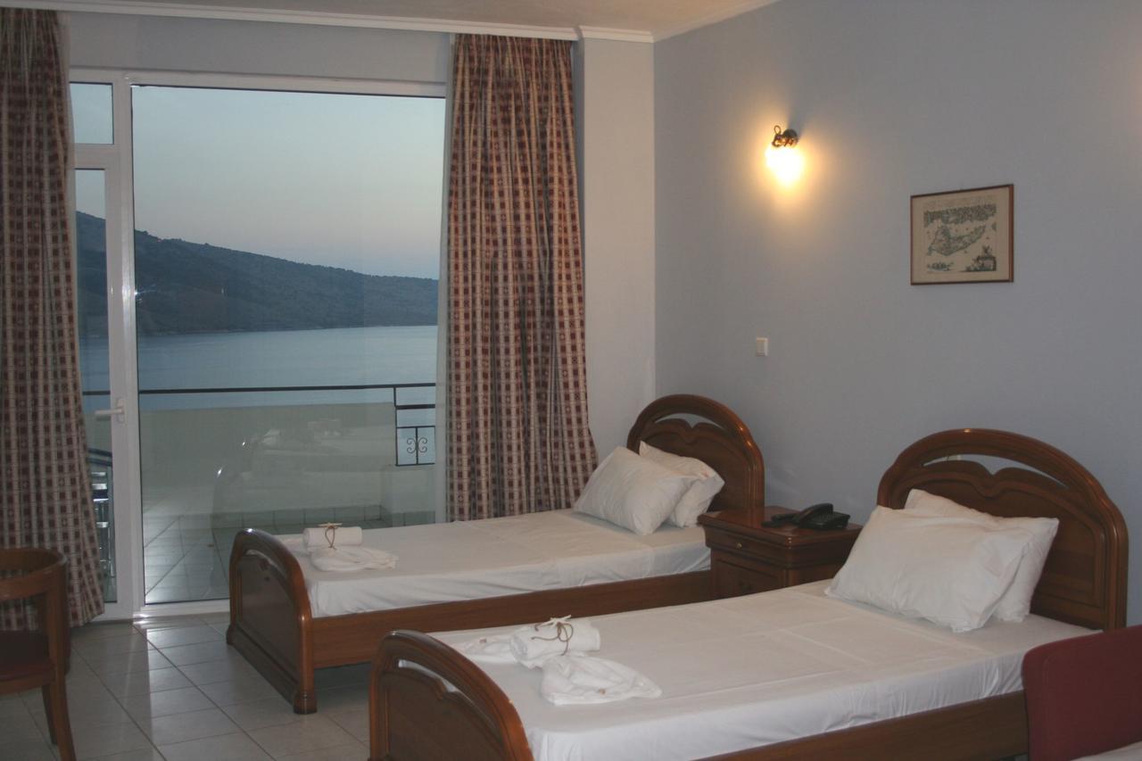 Hotel Revis Station Plataria Exterior foto